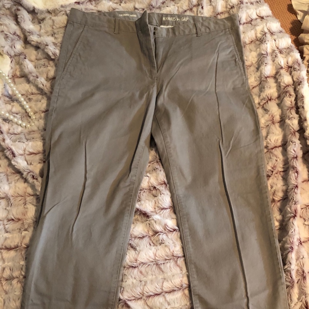 GAP Skinny Mini Pants